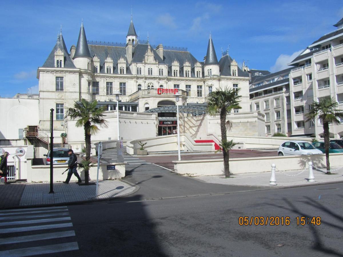 Studio En Centre Ville, Place De Parking Privee Arcachon Exterior foto